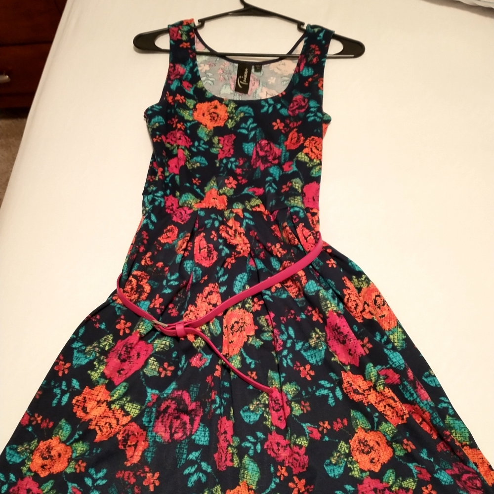 Trixxi Dress with belt